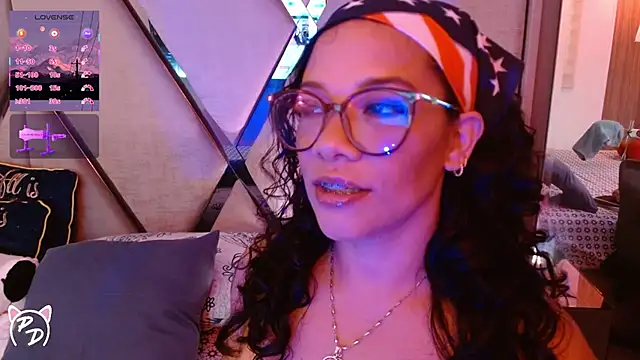 Snapshot of paula_daniela1 chatting on July 4, 2026, 9:54 pm paula daniela1 online show from July 4, 2026, 9:54 pm