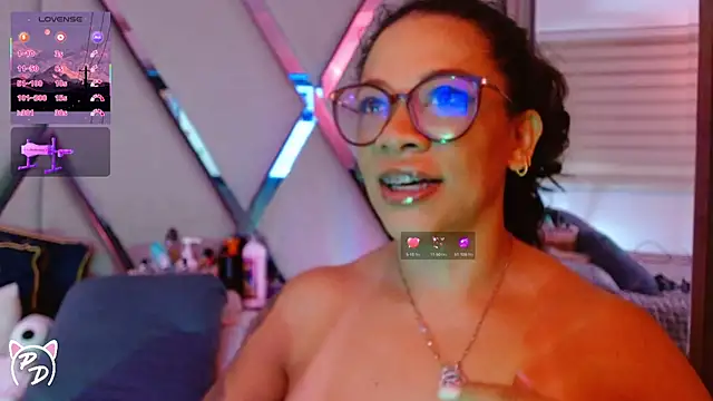 Snapshot of paula_daniela1 chatting on July 8, 2026, 10:03 pm paula daniela1 online show from July 8, 2026, 10:03 pm