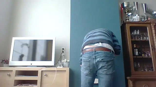 bertolini online show from October 2, 2025, 1:29 pm