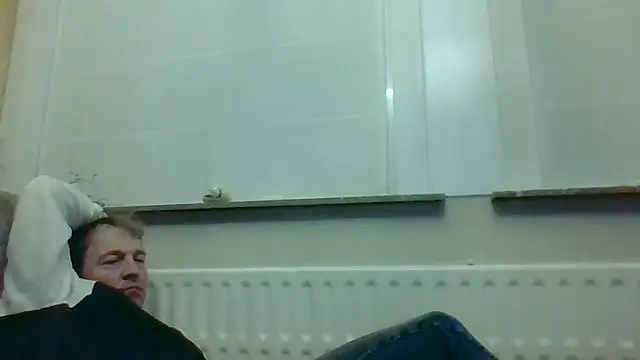 bertolini online show from December 1, 2025, 10:37 pm