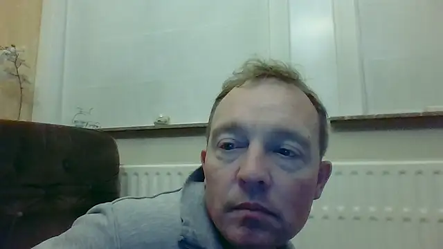 Snapshot of bertolini chatting on January 13, 2026, 10:26 pm bertolini online show from January 13, 2026, 10:26 pm