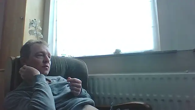 Snapshot of bertolini chatting on February 8, 2026, 1:47 pm bertolini online show from February 8, 2026, 1:47 pm