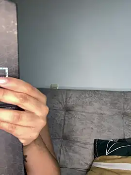 Zarah Blare online show from February 4, 2025, 11:49 pm