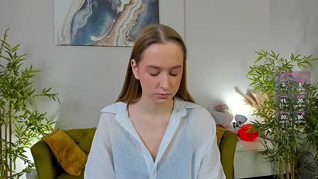 Snapshot of Sweett_Monica chatting on February 24, 2026, 12:52 am Sweett Monica online show from February 24, 2026, 12:52 am