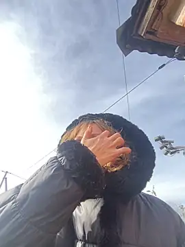 Snapshot of Anita-Smith chatting on October 28, 2025, 9:24 am Anita-Smith online show from October 28, 2025, 9:24 am