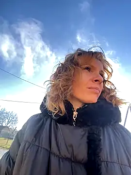 Snapshot of Anita-Smith chatting on November 14, 2025, 8:13 am Anita-Smith online show from November 14, 2025, 8:13 am