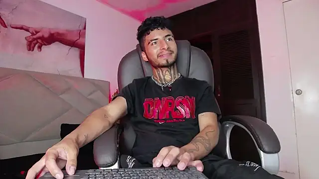 JuanCamiilo 66 online show from September 12, 2025, 11:48 pm