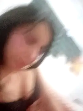 Gatuela1009 online show from September 15, 2025, 2:11 am