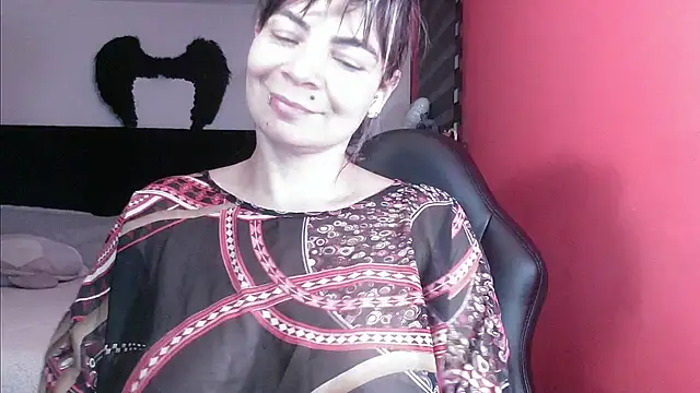 Snapshot of charlotedoll chatting on November 6, 2025, 3:51 am charlotedoll online show from November 6, 2025, 3:51 am
