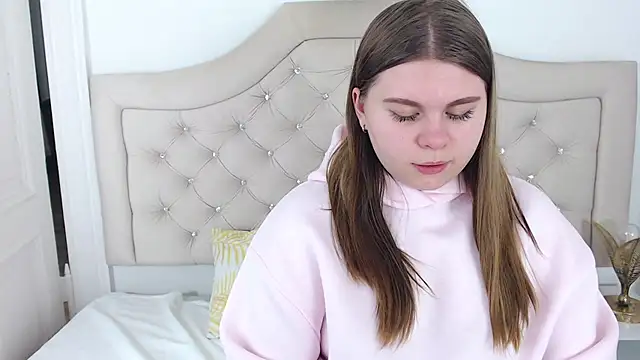 Snapshot of AbbyPleasure chatting on December 16, 2024, 2:05 pm AbbyPleasure online show from December 16, 2024, 2:05 pm