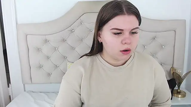 Snapshot of AbbyPleasure chatting on January 8, 2025, 8:49 am AbbyPleasure online show from January 8, 2025, 8:49 am