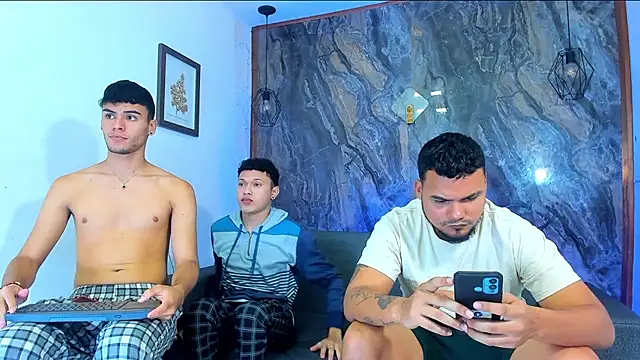 Snapshot of liam_genner_ chatting on January 20, 2025, 7:57 pm liam genner online show from January 20, 2025, 7:57 pm