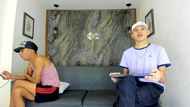 Snapshot of liam_genner_ chatting on February 5, 2025, 7:53 pm liam genner online show from February 5, 2025, 7:53 pm