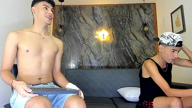 Snapshot of liam_genner_ chatting on February 26, 2025, 7:49 pm liam genner online show from February 26, 2025, 7:49 pm