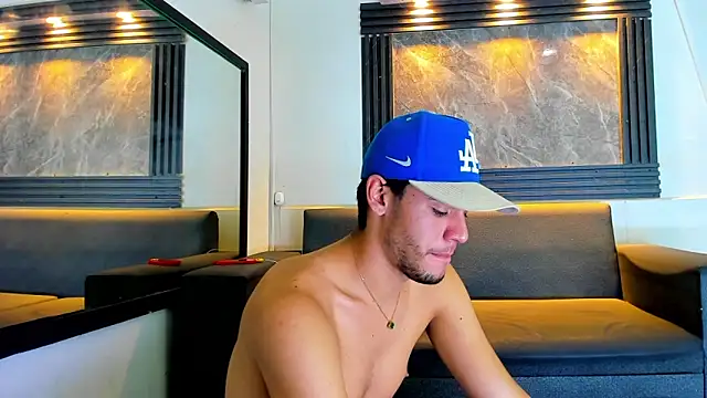 Snapshot of liam_genner_ chatting on September 8, 2025, 8:08 pm liam genner online show from September 8, 2025, 8:08 pm