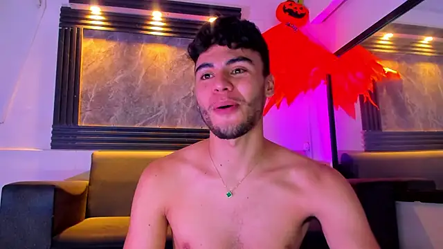 Snapshot of liam_genner_ chatting on October 14, 2025, 8:20 pm liam genner online show from October 14, 2025, 8:20 pm