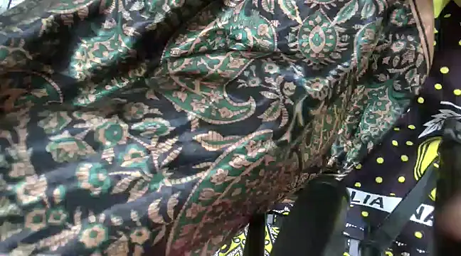 Snapshot of sweet-greedy chatting on February 13, 2025, 7:24 am sweet-greedy online show from February 13, 2025, 7:24 am