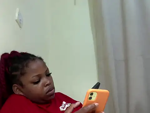 queen-sasha online show from April 19, 2026, 6:35 am