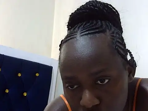 Seeexxxy-bree online show from October 22, 2025, 12:05 pm