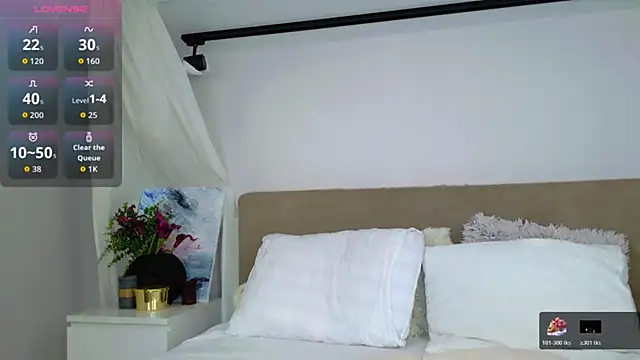 Snapshot of LuisaSin chatting on October 29, 2025, 6:26 am LuisaSin online show from October 29, 2025, 6:26 am