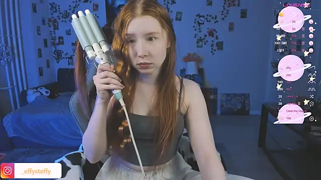 CallMeEffy1 online show from October 10, 2025, 4:28 pm