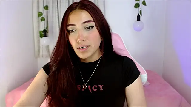 Snapshot of veronicaxx69 chatting on December 29, 2024, 6:03 am veronicaxx69 online show from December 29, 2024, 6:03 am