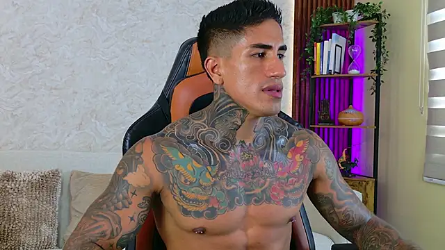 AdanReilly online show from September 27, 2025, 4:23 pm