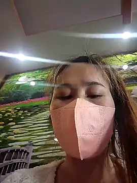 zizi public online show from January 8, 2025, 1:00 am