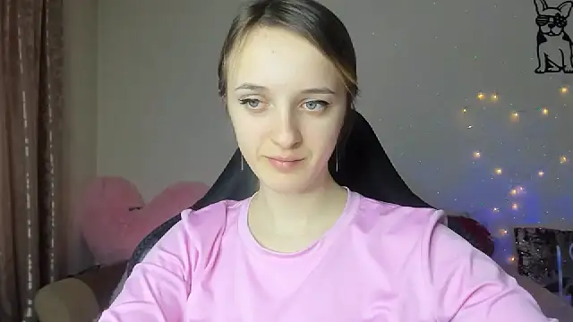 Snapshot of RouseReed chatting on March 3, 2026, 1:06 pm RouseReed online show from March 3, 2026, 1:06 pm