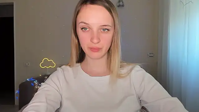 Snapshot of RouseReed chatting on March 9, 2026, 12:42 pm RouseReed online show from March 9, 2026, 12:42 pm