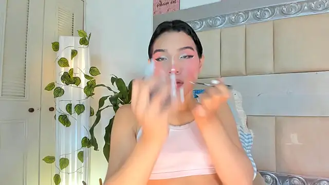 GingerDollx online show from November 30, 2025, 9:19 pm