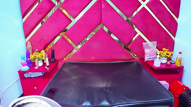 Sweet Annyy online show from December 2, 2025, 12:21 pm