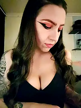 Paudelatorre online show from February 16, 2026, 10:06 pm