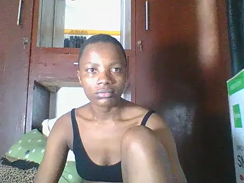 Snapshot of AfricanPrincess24 chatting on March 25, 2026, 2:01 pm AfricanPrincess24 online show from March 25, 2026, 2:01 pm