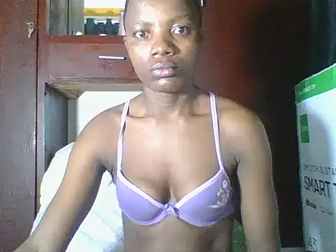 Snapshot of AfricanPrincess24 chatting on May 13, 2026, 2:20 am AfricanPrincess24 online show from May 13, 2026, 2:20 am