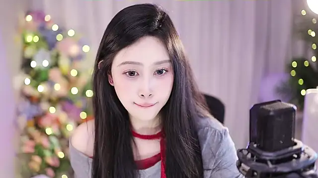 Snapshot of SleepArtist chatting on January 3, 2025, 7:39 pm SleepArtist online show from January 3, 2025, 7:39 pm