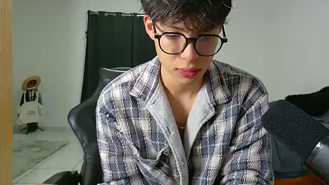 Jacotnk online show from October 3, 2025, 4:20 am