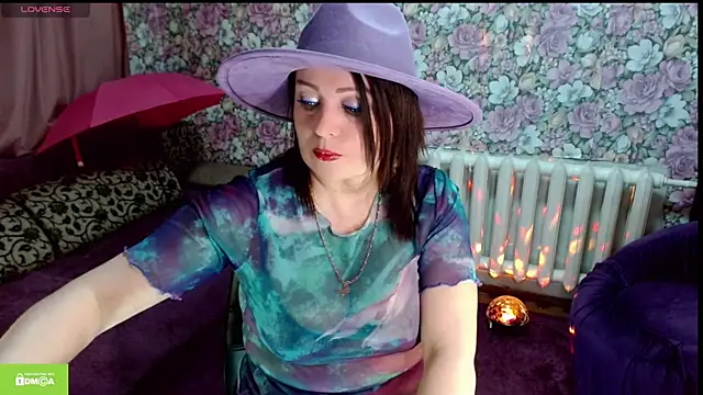 Julia-ru online show from April 24, 2026, 8:33 pm