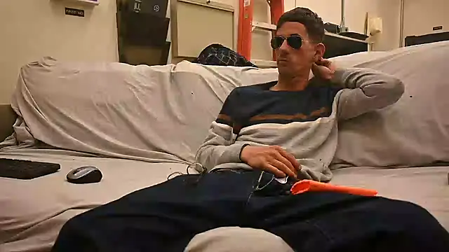 Snapshot of joeiandola chatting on January 31, 2025, 10:52 pm joeiandola online show from January 31, 2025, 10:52 pm