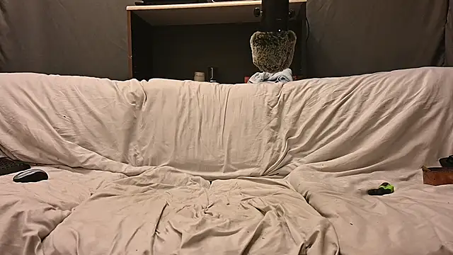 Snapshot of joeiandola chatting on October 16, 2025, 5:08 am joeiandola online show from October 16, 2025, 5:08 am