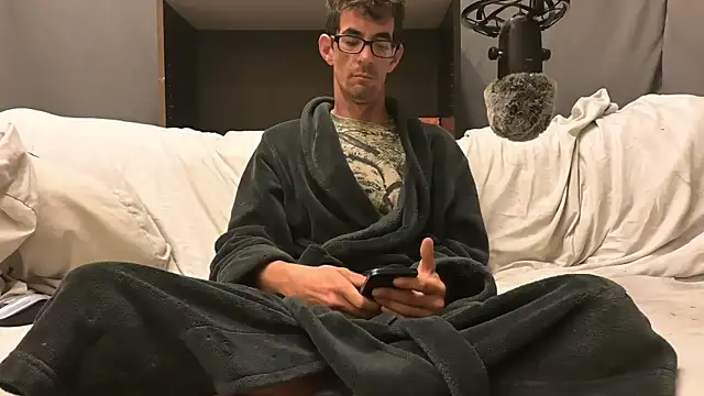 Snapshot of joeiandola chatting on November 14, 2025, 5:55 pm joeiandola online show from November 14, 2025, 5:55 pm