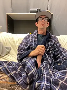 Snapshot of joeiandola chatting on December 5, 2025, 4:14 pm joeiandola online show from December 5, 2025, 4:14 pm