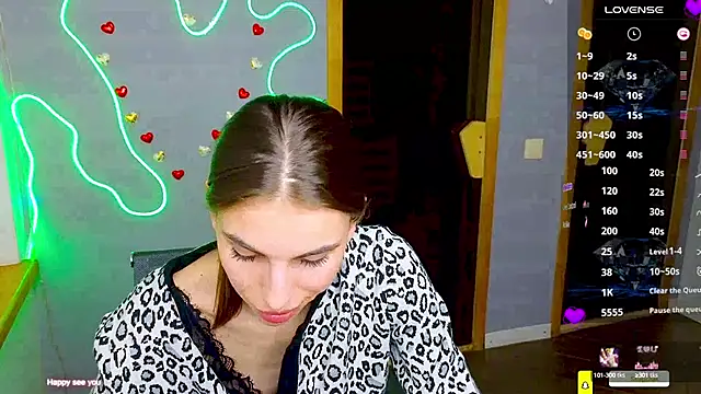 Snapshot of EmmyGreans chatting on February 26, 2025, 3:41 pm EmmyGreans online show from February 26, 2025, 3:41 pm