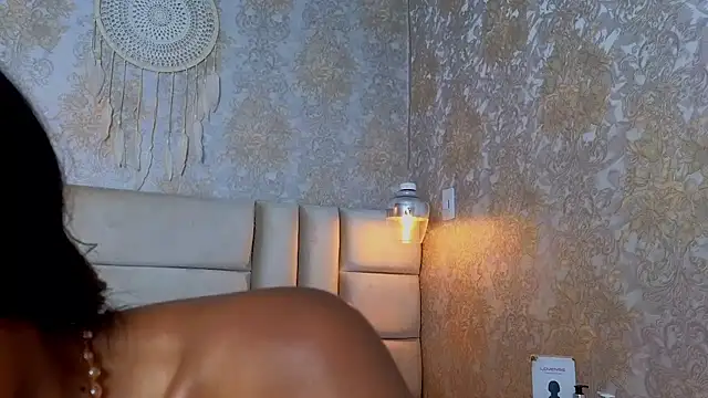 Snapshot of CrystalBrooke3x chatting on February 27, 2026, 9:26 pm CrystalBrooke3x online show from February 27, 2026, 9:26 pm