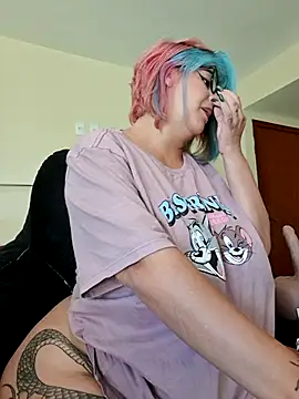 Snapshot of Escarlate4you_ chatting on March 3, 2026, 9:48 am Escarlate4you online show from March 3, 2026, 9:48 am