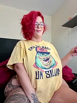 Escarlate4you  online show from July 11, 2026, 10:07 am
