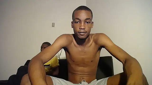 Snapshot of CameronandAiden chatting on December 2, 2024, 10:01 pm CameronandAiden online show from December 2, 2024, 10:01 pm