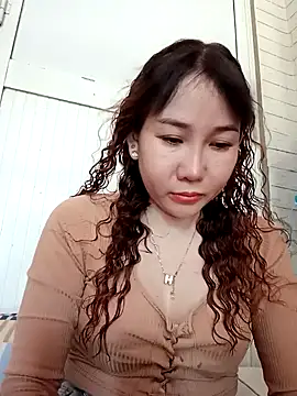 Ana love2000 online show from March 2, 2025, 2:19 am