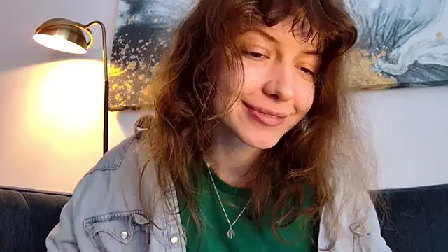 Snapshot of sun_place chatting on April 27, 2026, 6:44 am sun place online show from April 27, 2026, 6:44 am