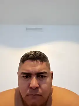 gordito xx online show from February 6, 2025, 9:32 am